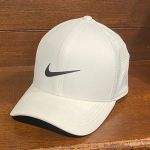 Nike Aerobill Classic 99 Hat - White